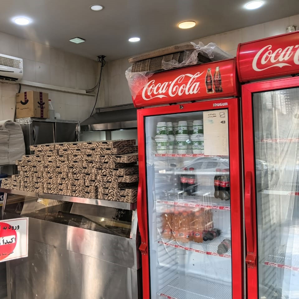 قیمت یخچال کوکاکولا دیوار با چک ضمانت دست دوم نمایندگی یخچال نوشیدنی دیجی کالا برای مغازه